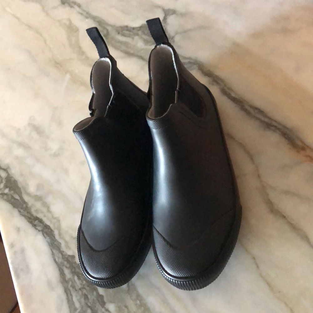 Like New Tretorn Rain Bootie